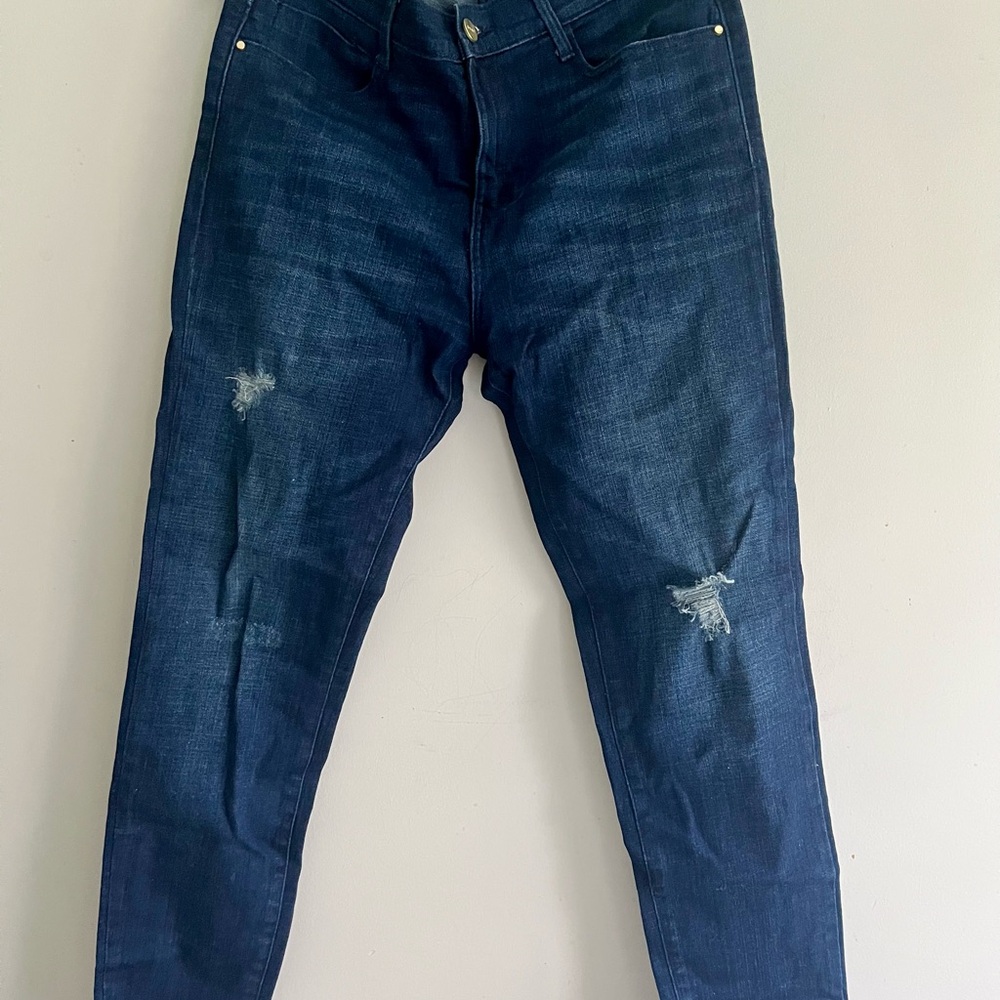 DKNY Dark Wash Distressed Skinny Jeans Size 28